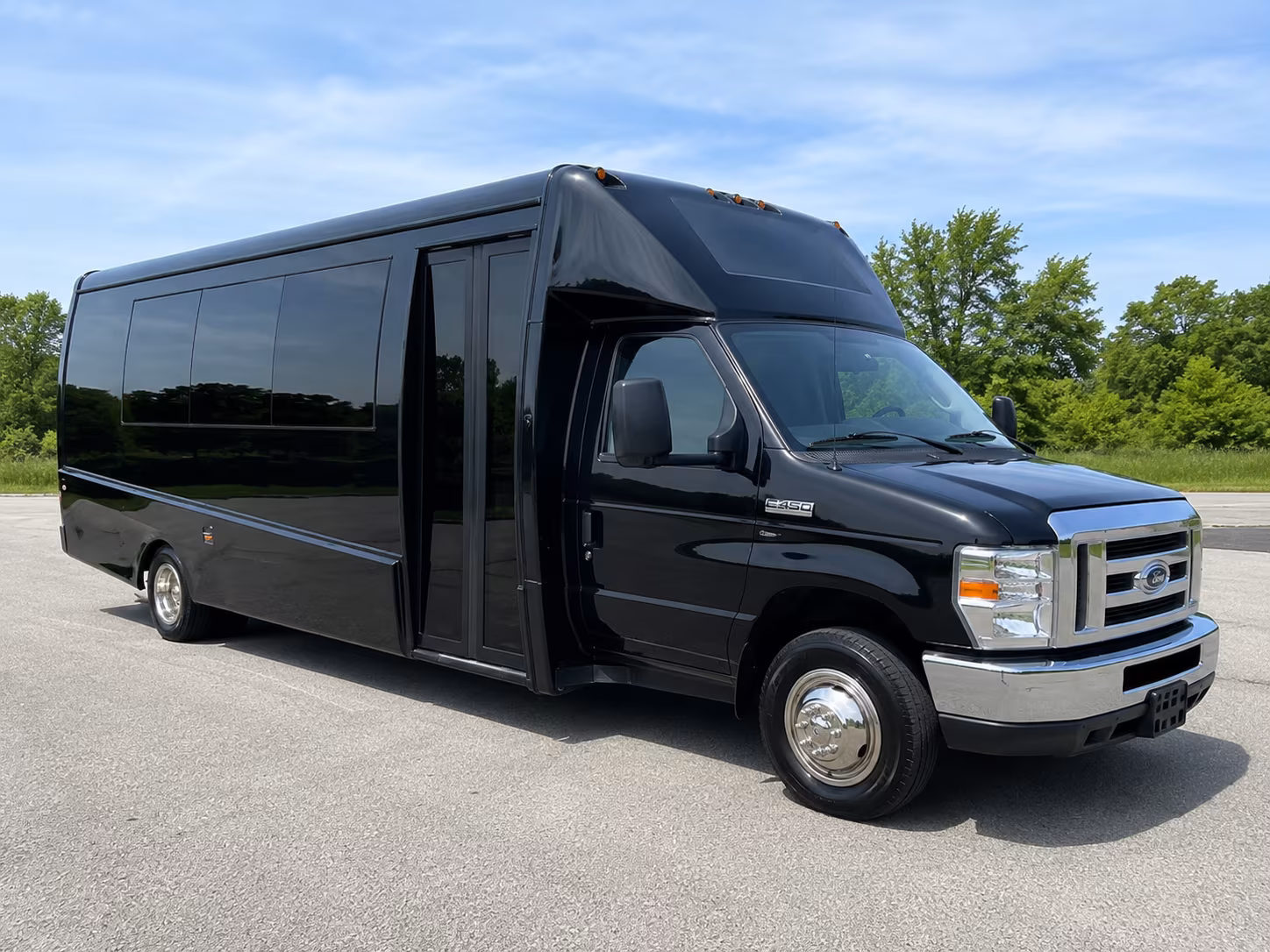 carrollton short and long distance charter bus rentals for carrollton school groups