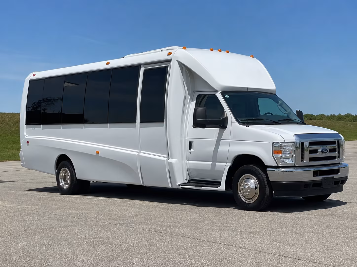 party bus rentals for little elm prom homecoming and sweet 16s
